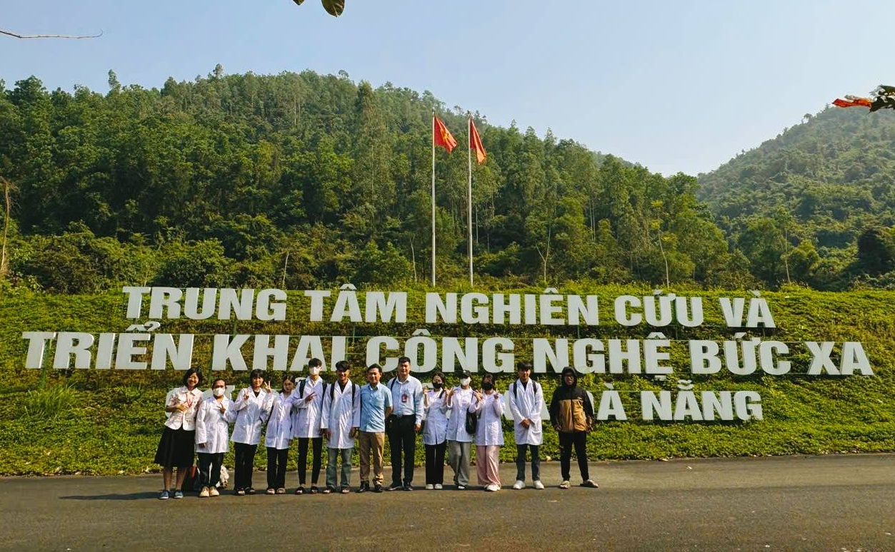 Buổi Tham Quan Hướng Nghiệp 2: Trải Nghiệm Thực Tế của Sinh Viên Công Nghệ Sinh Học K30