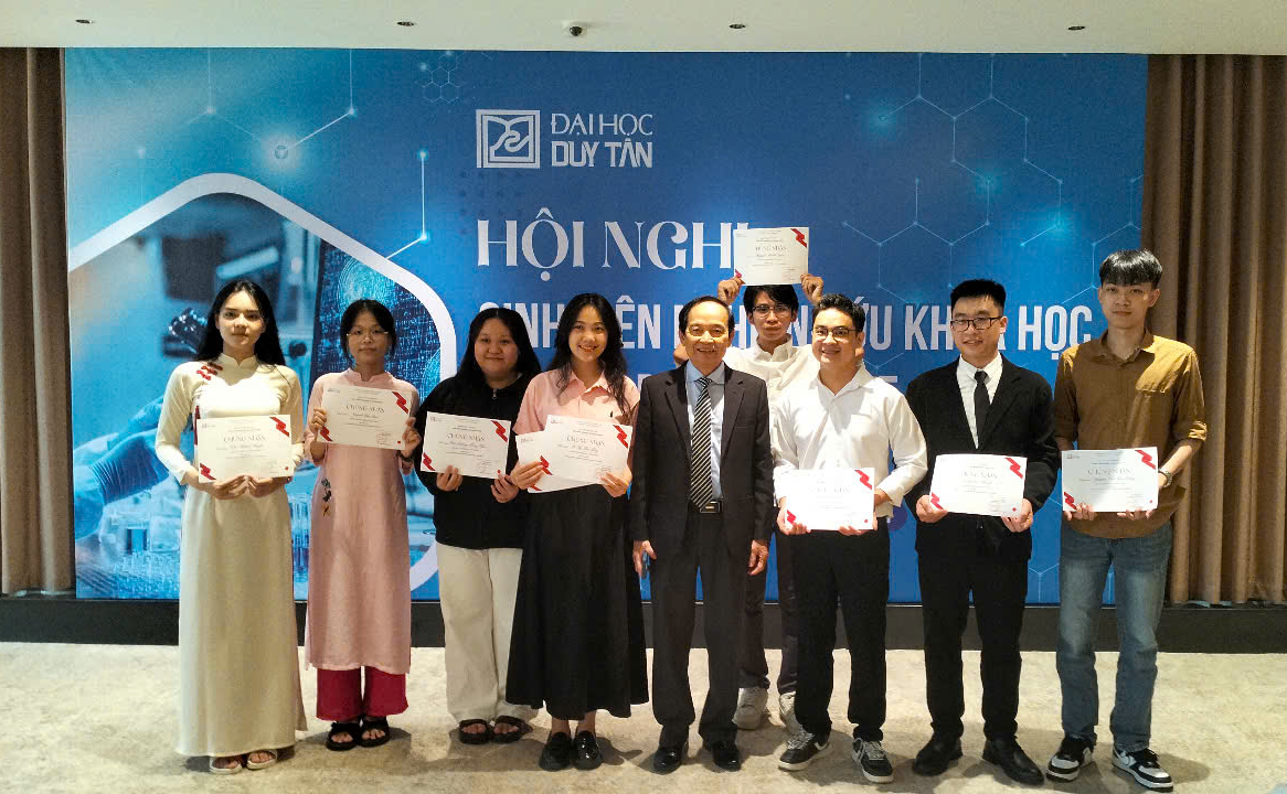 Khẳng định tài năng nghiên cứu trẻ tại Hội nghị Sinh viên nghiên cứu khoa học Đại học Duy Tân năm 2025