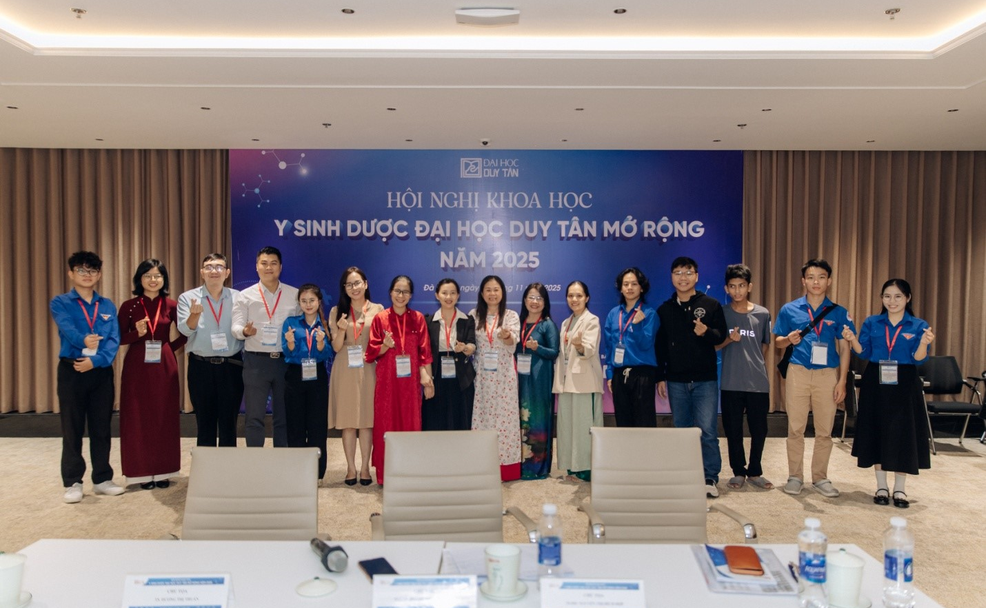 GIẢNG VIÊN KHOA ĐIỀU DƯỠNG THAM DỰ BÁO CÁO HỘI NGHỊ Y SINH DƯỢC DUY TÂN MỞ RỘNG 2025