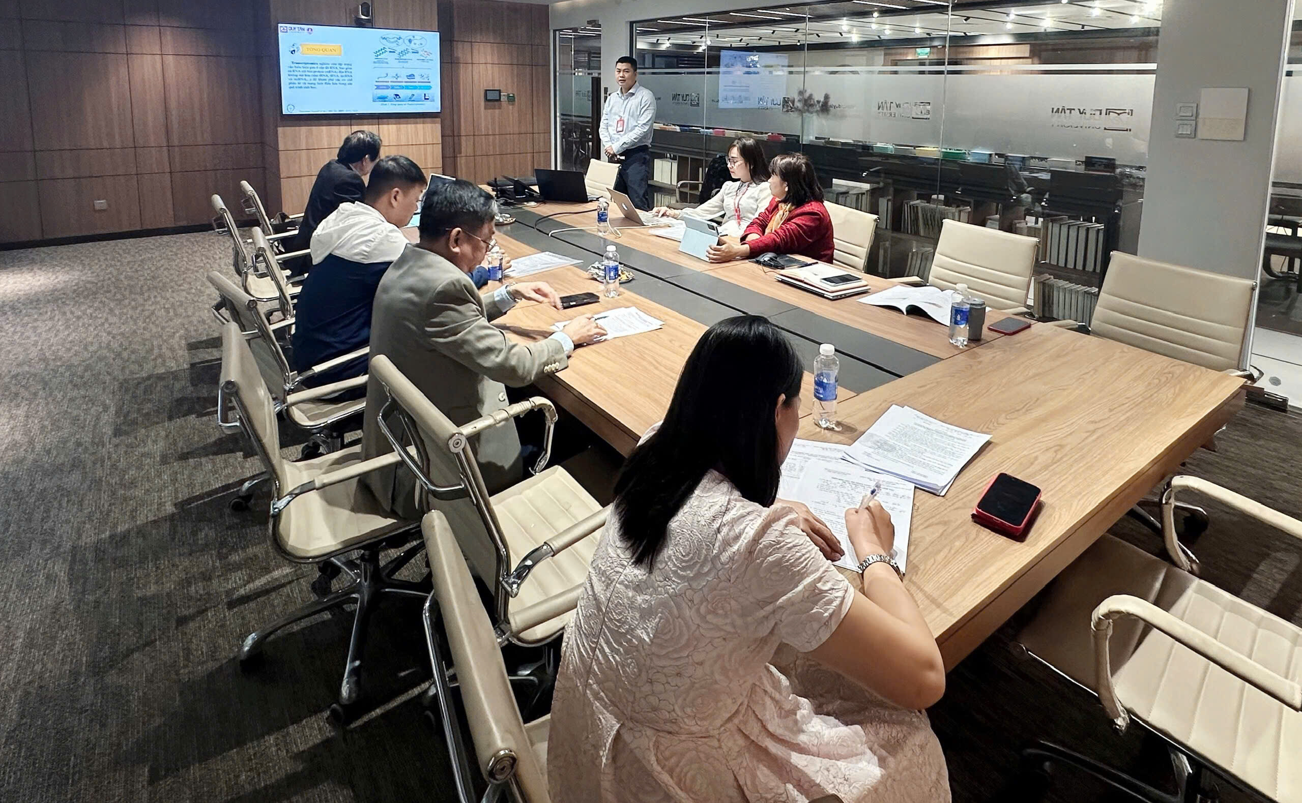 Trung tâm Sinh học Phân tử bảo vệ thành công Đề tài nghiên cứu về microRNA bằng công nghệ Giải trình tự mRNA-Seq