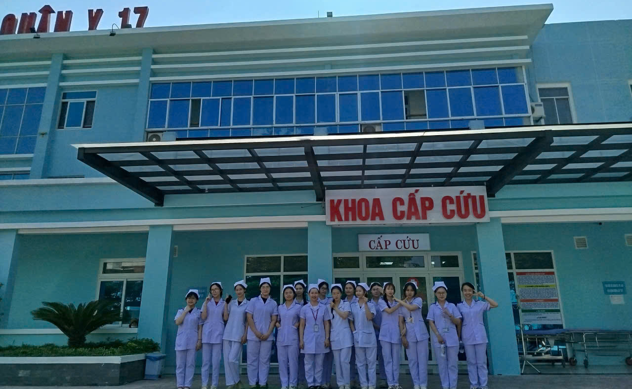 Khoa Điều dưỡng – Đại học Duy Tân tổ chức chương trình Hướng nghiệp cho sinh viên tại Bệnh viện Quân Y 17