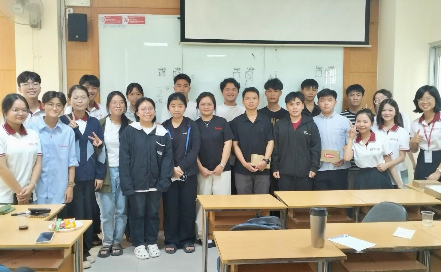 TT SHPT chào đón Tân Sinh viên K31 – Ngành Công nghệ Sinh học