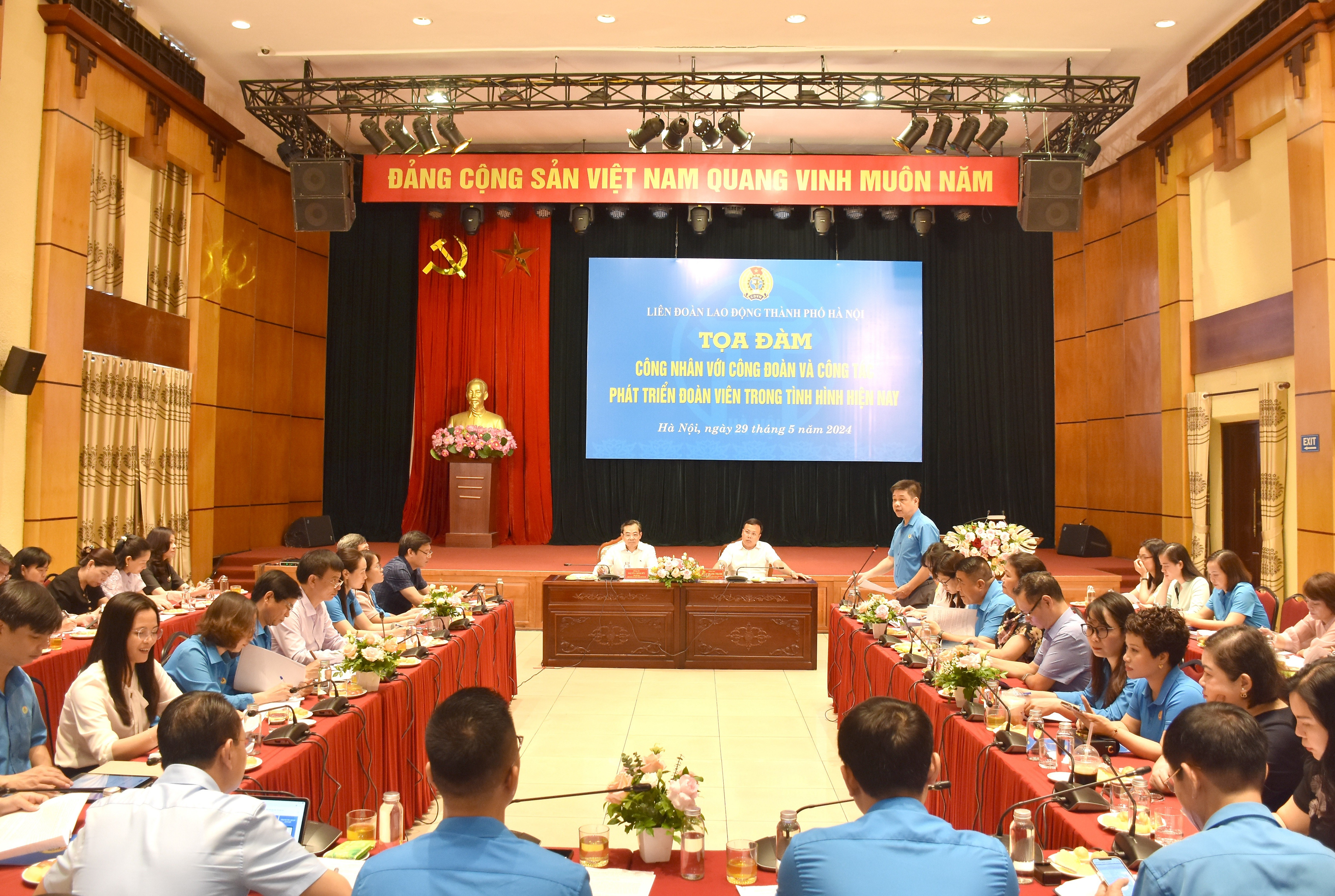 Tọa đàm về sự lãnh đạo của Đảng đối với tổ chức Công đoàn trong các doanh nghiệp khu vực ngoài nhà nước