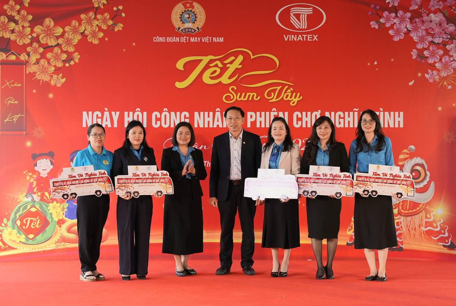 Hàng ngàn suất quà Tết ấm áp, nghĩa tình cho ĐV, NLĐ dịp Tết Nguyên đán Canh Tý 2020