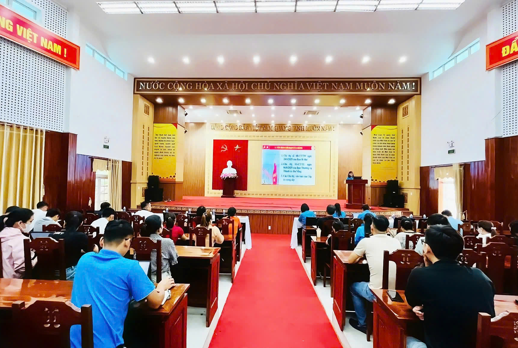 Tập huấn nghiệp vụ kiểm tra tài chính đồng cấp