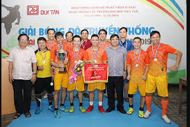 KẾT QUẢ LƯỢT TRẬN THỨ NHẤT GIẢI BÓNG ĐÁ MINI NAM TRƯỜNG ĐẠI HỌC DUY TÂN NĂM 2013