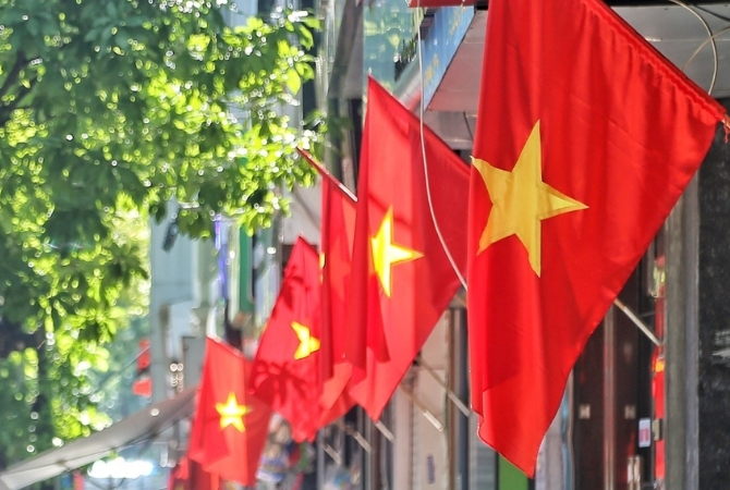 Hoán đổi ngày nghỉ hàng tuần vào dịp nghỉ lễ, Tết năm 2013