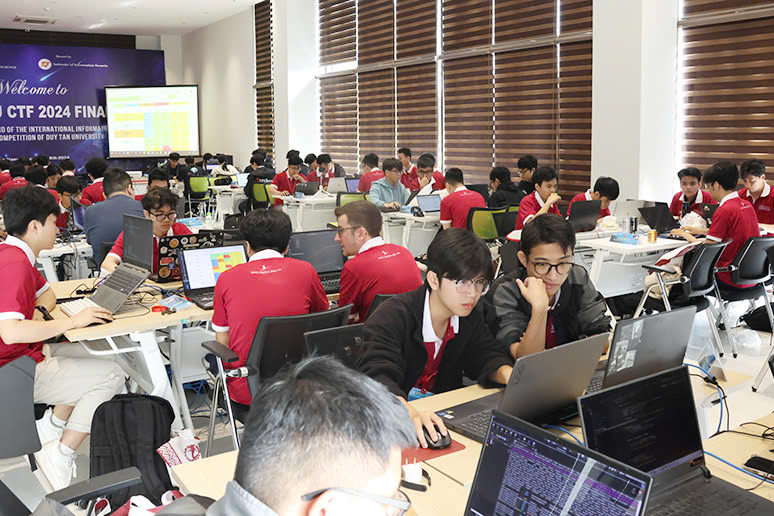 Workshop “Khám phá ngành Hoạt hình Anime Nhật Bản” thu hút Sinh viên Duy Tân