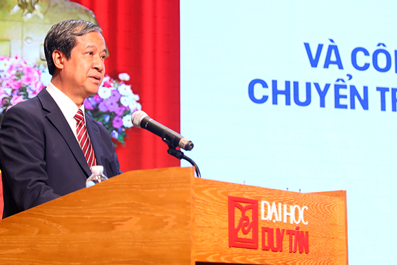 Trường Đại học Duy Tân đón nhận quyết định chuyển qua Mô hình Đại học