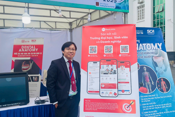 5 sản phẩm công nghệ của Đại học Duy Tân tham dự Triển lãm Sản phẩm và Công nghệ Giáo dục tại NCES 2025