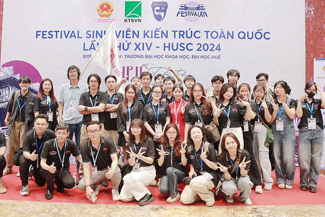 Sinh viên Duy Tân ghi dấu ấn tại Festival Kiến trúc 2024