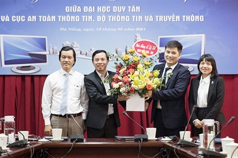 Đại học Duy Tân ký kết Biên bản Ghi nhớ Hợp tác với Cục An toàn Thông tin