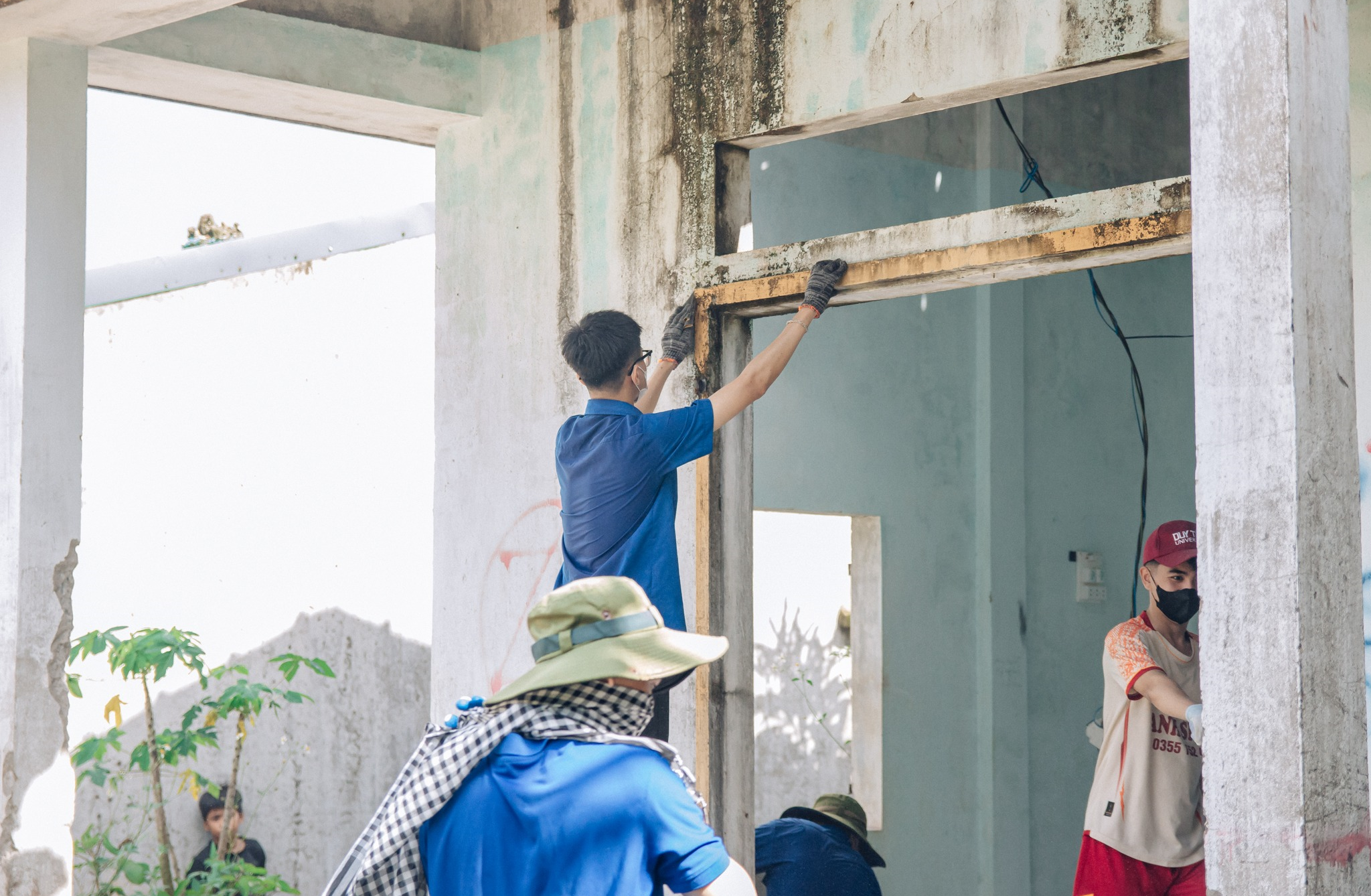 TỔ THI CÔNG CHIẾN DỊCH MÙA HÈ XANH 2025 – ĐẠI HỌC DUY TÂN