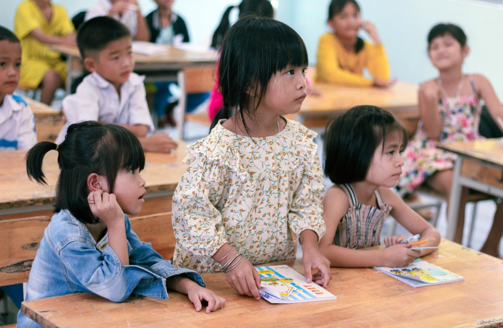 [CHIẾN DỊCH SINH VIÊN TÌNH NGUYỆN MÙA HÈ XANH 2023] {LỚP DẠY TIẾNG ANH VÀ ÔN TẬP HÈ MIỄN PHÍ CHO HỌC SINH TIỂU HỌC}