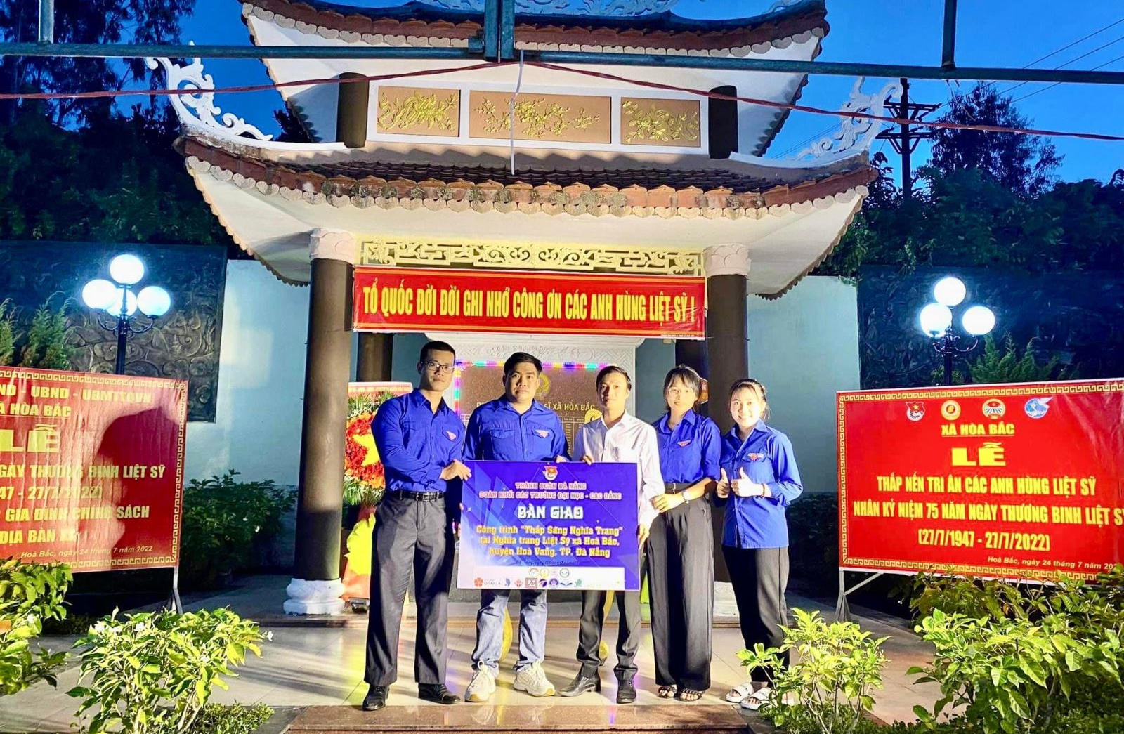 CHIẾN DỊCH TÌNH NGUYỆN HÈ - THẮP SÁNG NGHĨA TRANG NĂM 2022