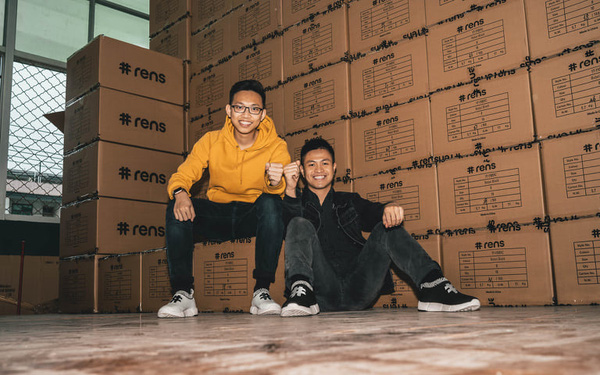 Đôi bạn 9X Việt startup tại Phần Lan - Forbes 30 under 30 châu Âu: May mắn vì gọi vốn thành công ngay trước "thiên nga đen" Covid-19, tự tin cả đội sẽ vượt qua cơn bão lớn!