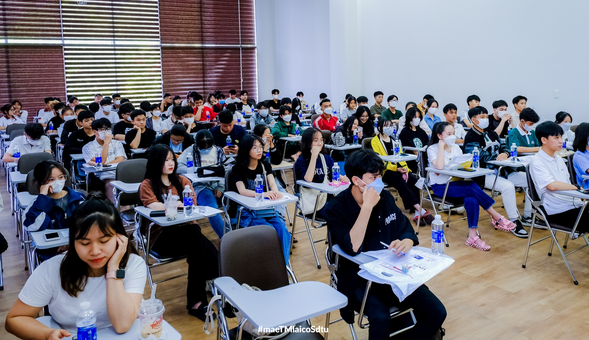 ATTENDING UNIVERSITY IS THE GOOD PATH LEADING TO SUCCESS?