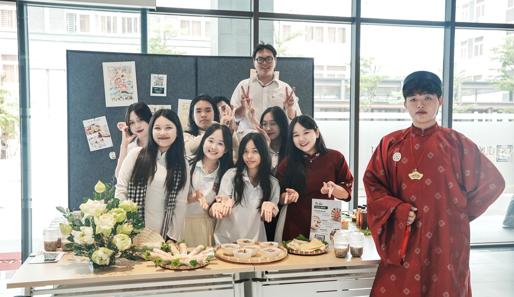 Vietnamese Teachers’ Day 2025: Honoring the Heart of Education