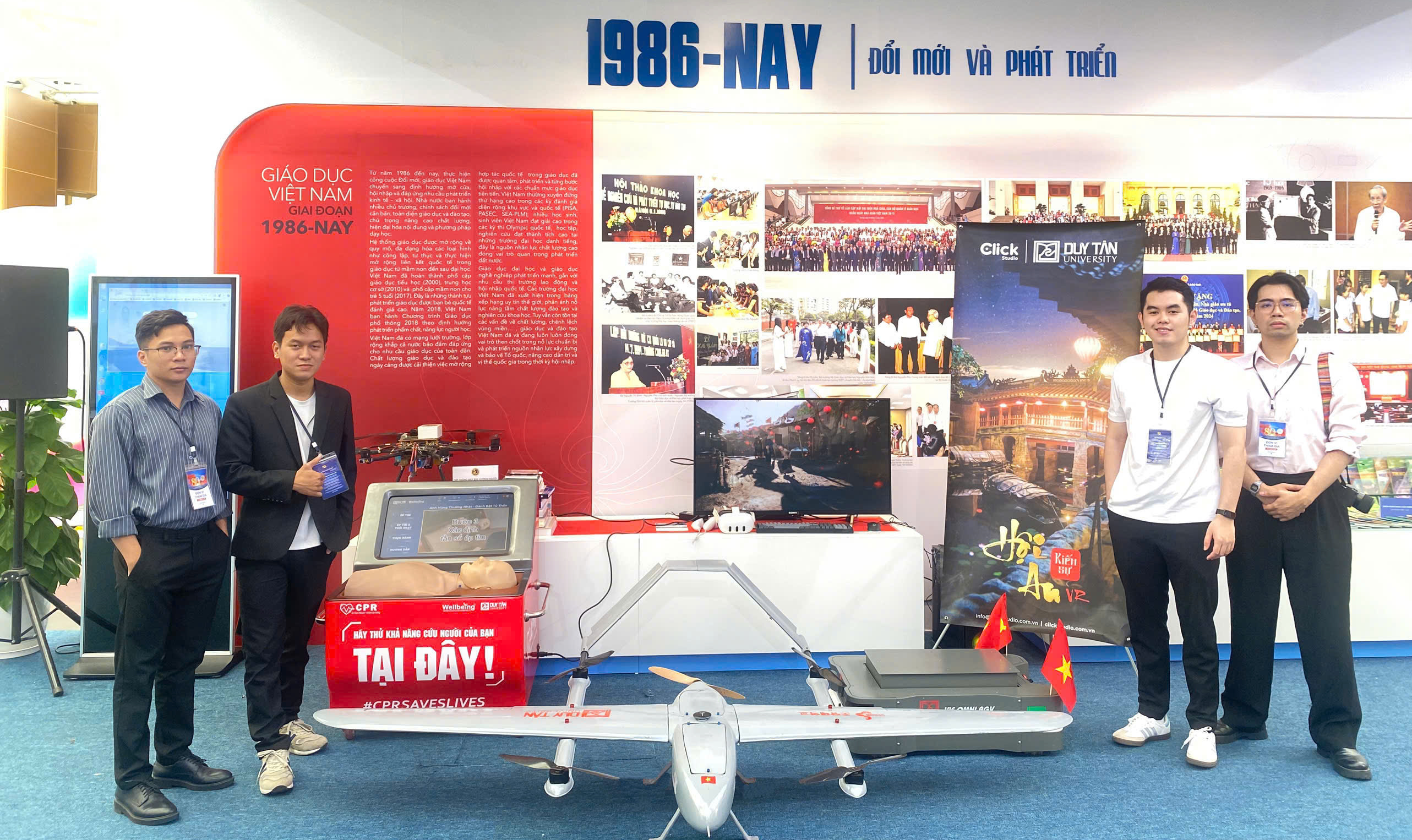 Sản phẩm công nghệ của Đại học Duy Tân gây ấn tượng tại Triển lãm Thành tựu Đất nước