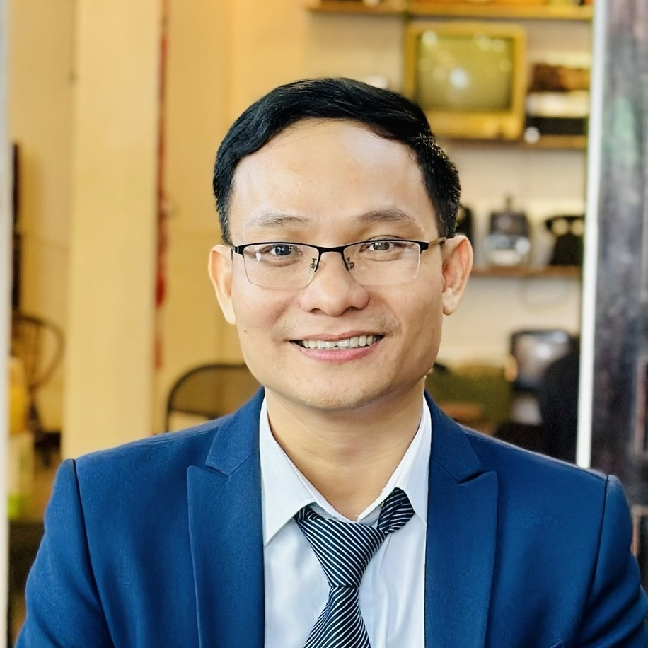 Lê  Văn  Thuận