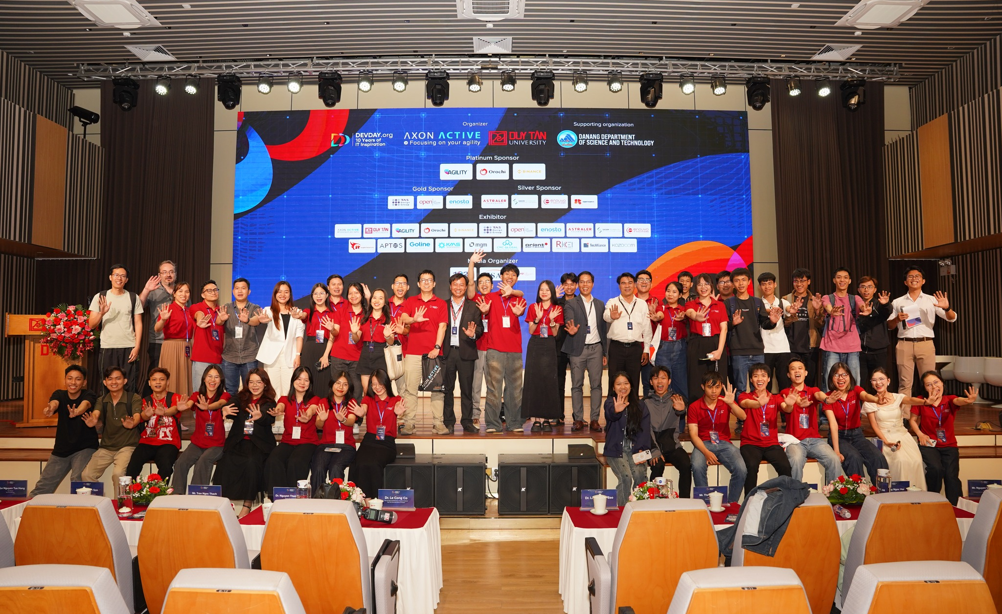 DevDay 2025 – Tech Fusion: Sự kiện công nghệ hoành tráng và ấn tượng nhất năm tại Đà Nẵng!