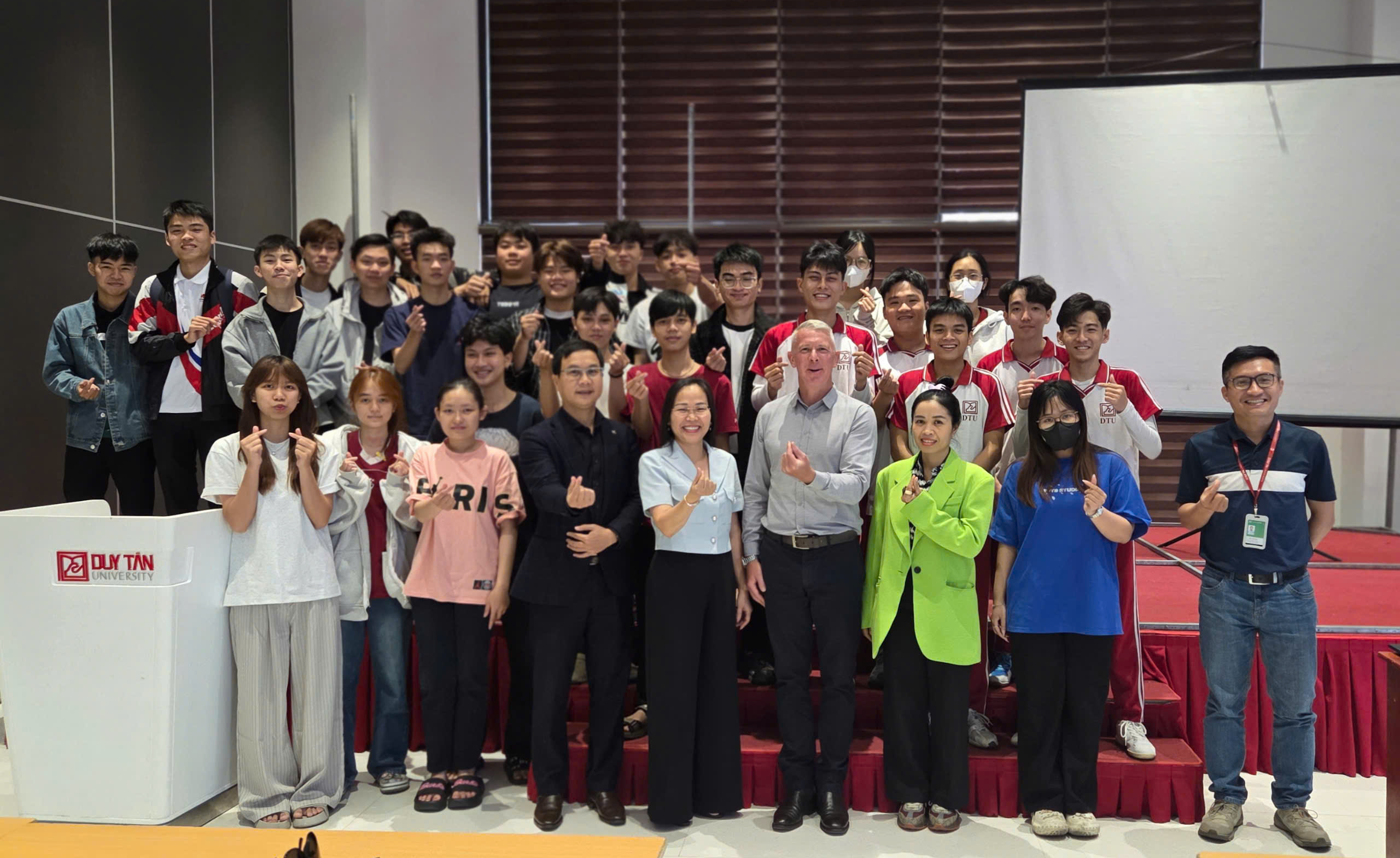 Workshop Truyền Cảm Hứng: “Understanding The Concept Of Regenerative Architecture And Design” – Mở ra tư duy kiến trúc bền vững tương lai