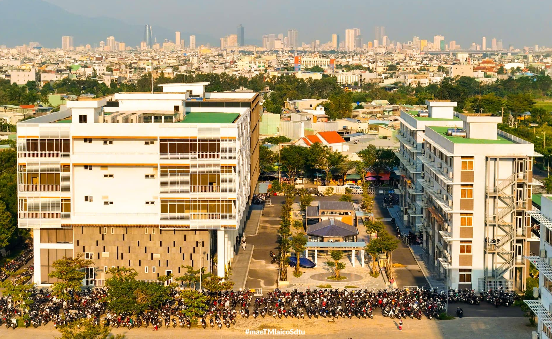 Từ 2025, thi và xét tốt nghiệp THPT có gì khác?