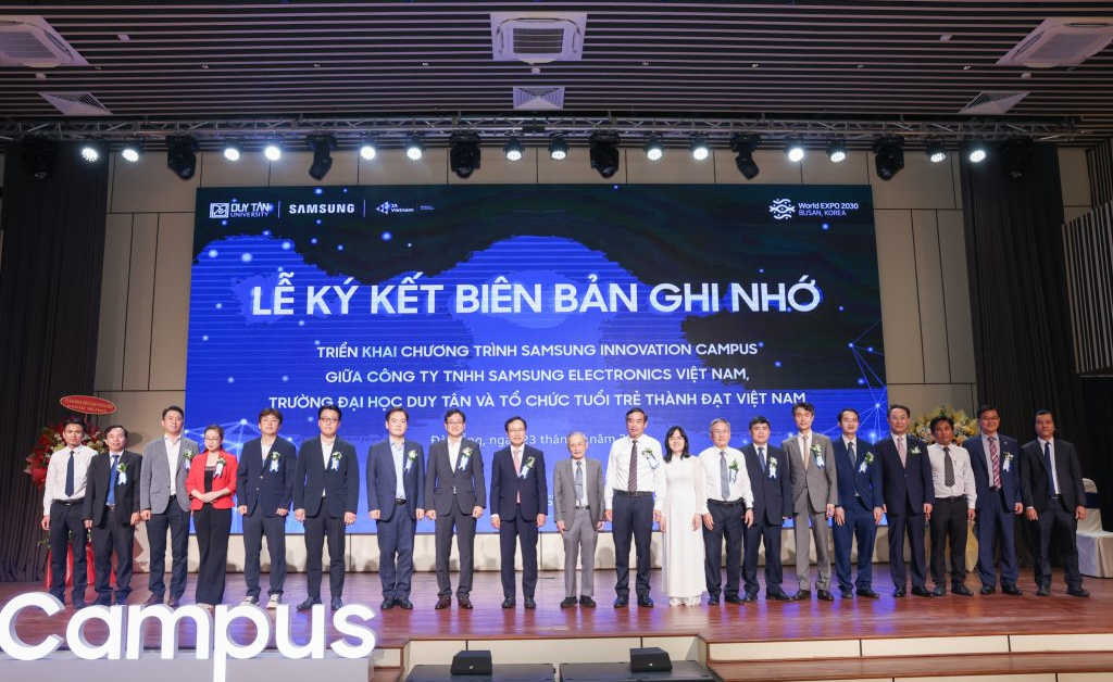 Samsung Việt Nam Ký Kết Biên Bản Ghi Nhớ Thực Hiện Dự Án Samsung Innovation Campus 2022-2023 Tại Trường Đại Học Duy Tân, Đà Nẵng