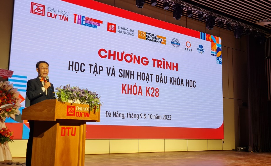 CHƯƠNG TRÌNH SINH HOẠT ĐẦU KHÓA HỌC KHÓA K28