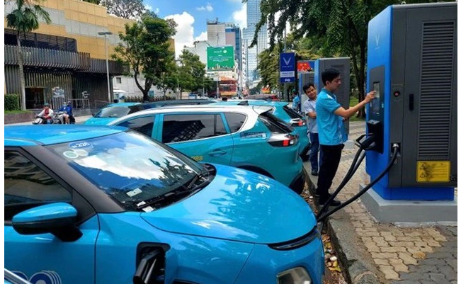 Xe điện toàn cầu trên hành trình tiến tới cột mốc 1.000 tỉ USD