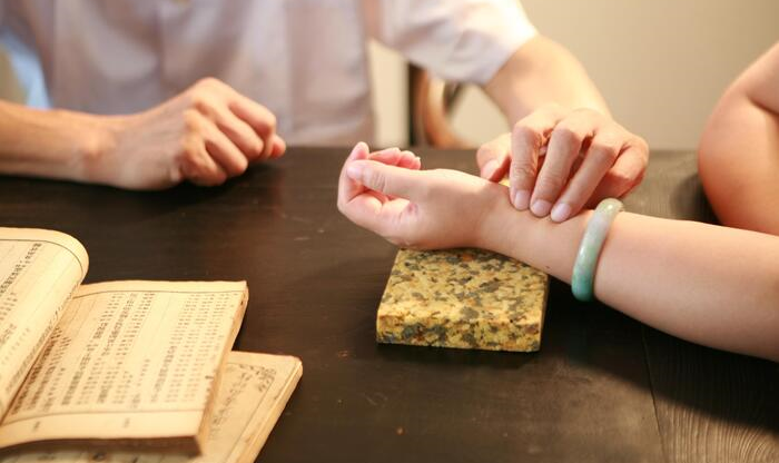 Hướng dẫn chẩn đoán và điều trị bệnh theo Y học cổ truyền, kết hợp Y học cổ truyền với Y học hiện đại