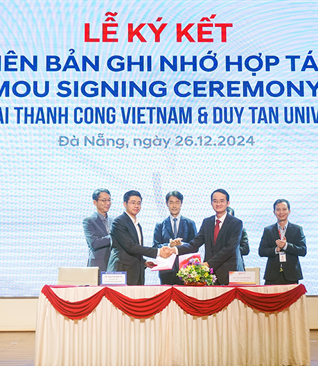 Sinh viên ngành Công nghệ Kỹ thuật Ô tô có cơ hội học tập 'chuẩn Hàn Quốc'