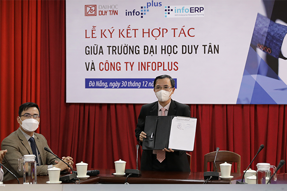 Đại học Duy Tân ký kết hợp tác với Công ty TNHH Infoplus