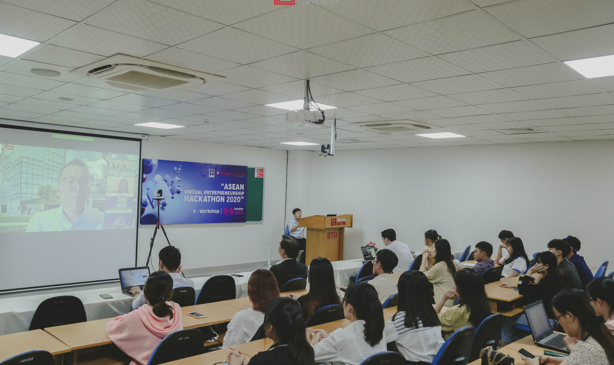 Chương trình đào tạo quốc tế (Cal Poly)