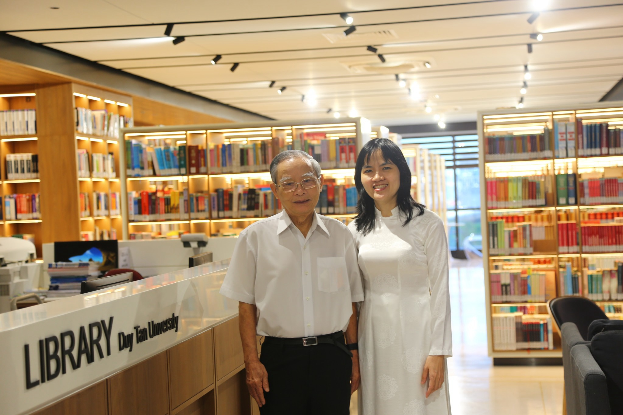 Thư viện Tầng 7 - Cơ sở 03 Quang Trung