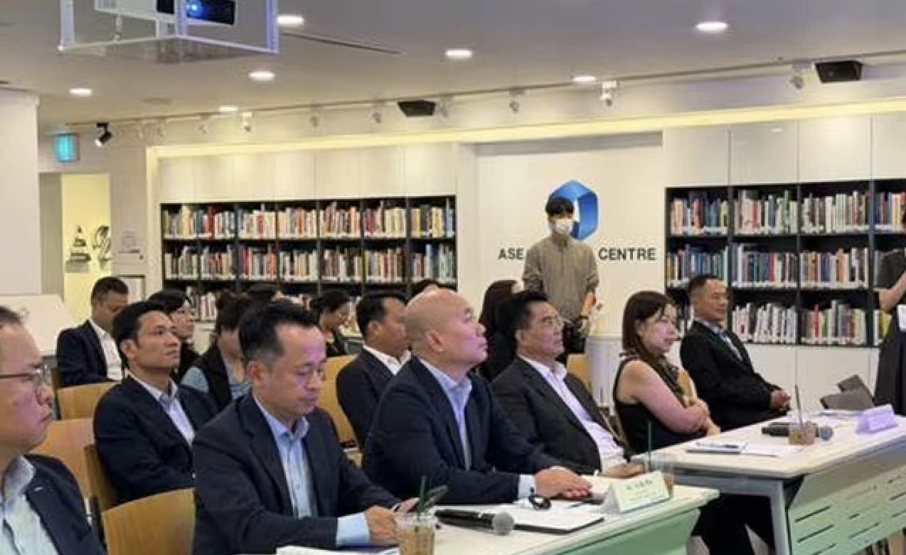LÀN SÓNG ĐẦU TƯ VIỆT – HÀN BÙNG NỔ: KHOA TIẾNG HÀN CHÍNH LÀ “CHÌA KHÓA VÀNG” CHO TƯƠNG LAI CỦA BẠN