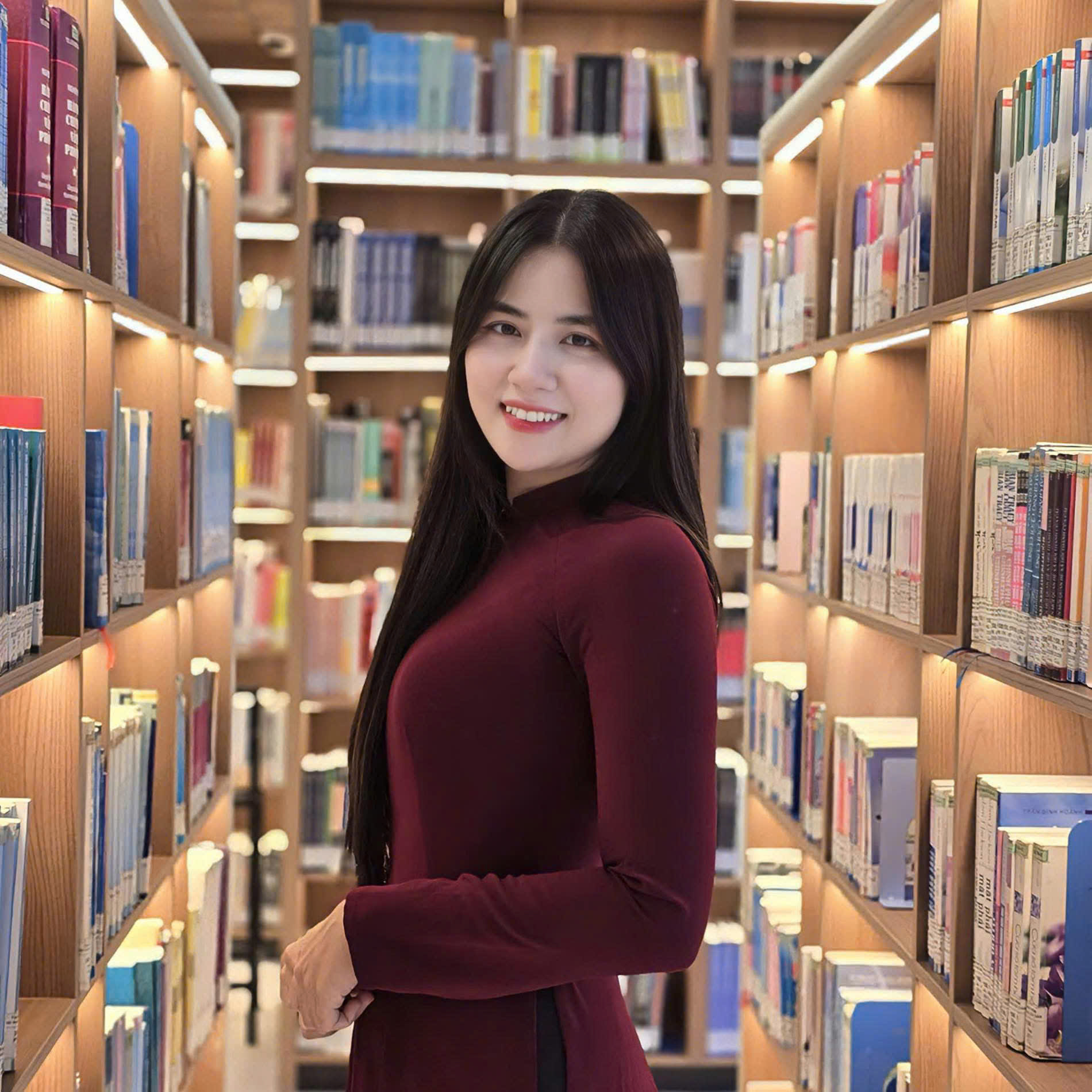 Lê Thị Hồng  Ngân