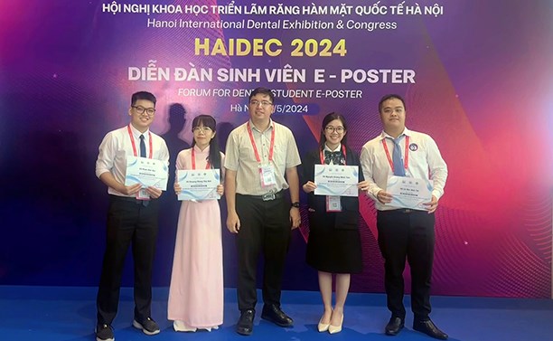 Sinh viên ngành Bác sĩ Răng-Hàm-Mặt DTU giành giải Nhì tại Diễn đàn Sinh viên E-Poster 2024