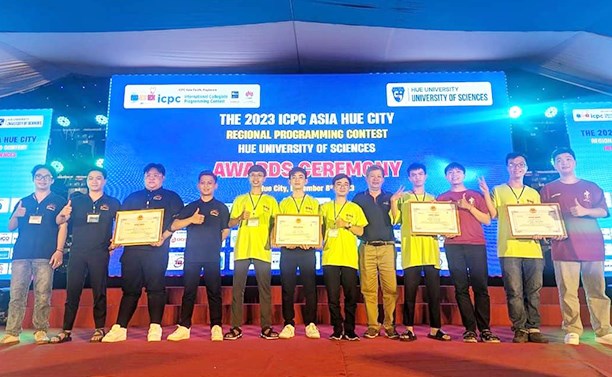 Sinh viên Duy Tân giành giải Ba Khối Chuyên tin tại Olympic Tin học Sinh viên Việt Nam năm 2023