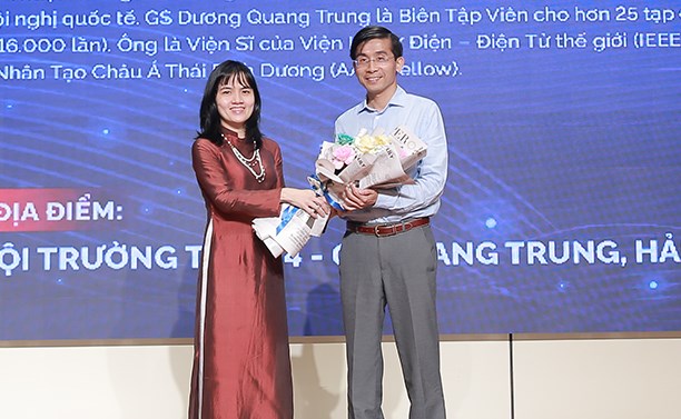 Talkshow “Chìa khoá Thành công trong Hội nhập Nghiên cứu Khoa học Toàn cầu”