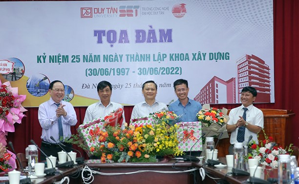 Kỷ niệm 25 năm Thành lập Khoa Xây Dựng - Đại học Duy Tân