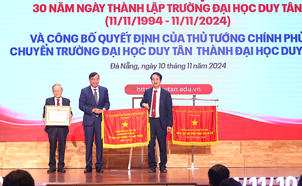 Trường Đại học Duy Tân là trường Tư thục Đầu tiên chuyển qua Mô hình Đại học