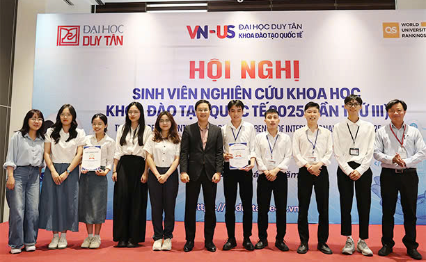 Hội nghị Nghiên cứu Khoa học Sinh viên Khoa Đào tạo Quốc tế năm 2025