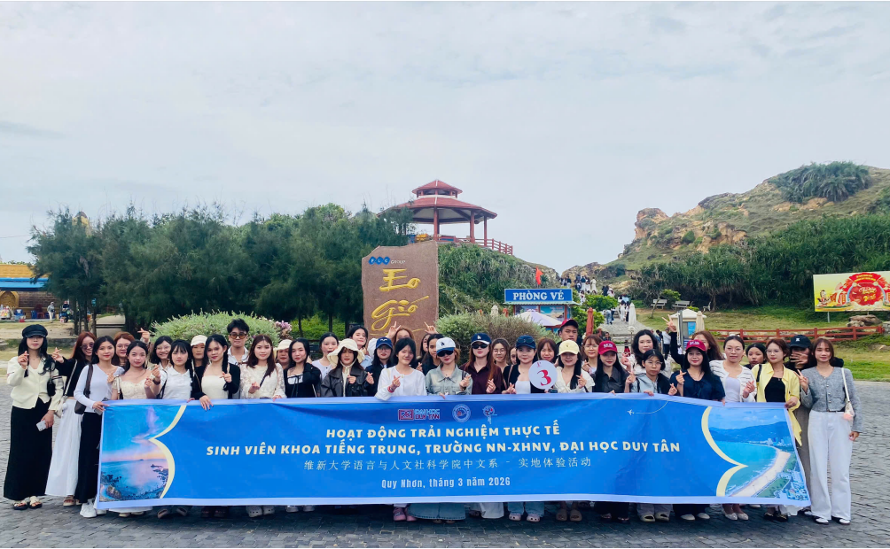Sinh viên Khoa Tiếng Trung trải nghiệm thực tế qua chuyến tham quan các địa danh nổi bật tại Bình Định
