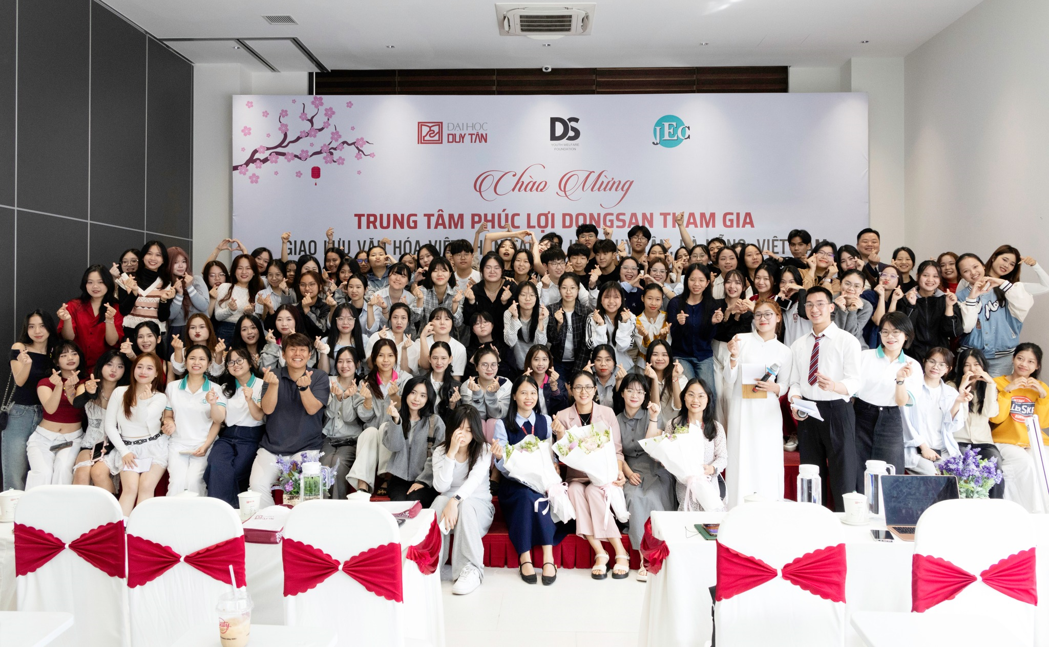 Cultural Exchange between Vietnam and Korea: A Bridge Connecting Duy Tan University and Dongsan Welfare Center