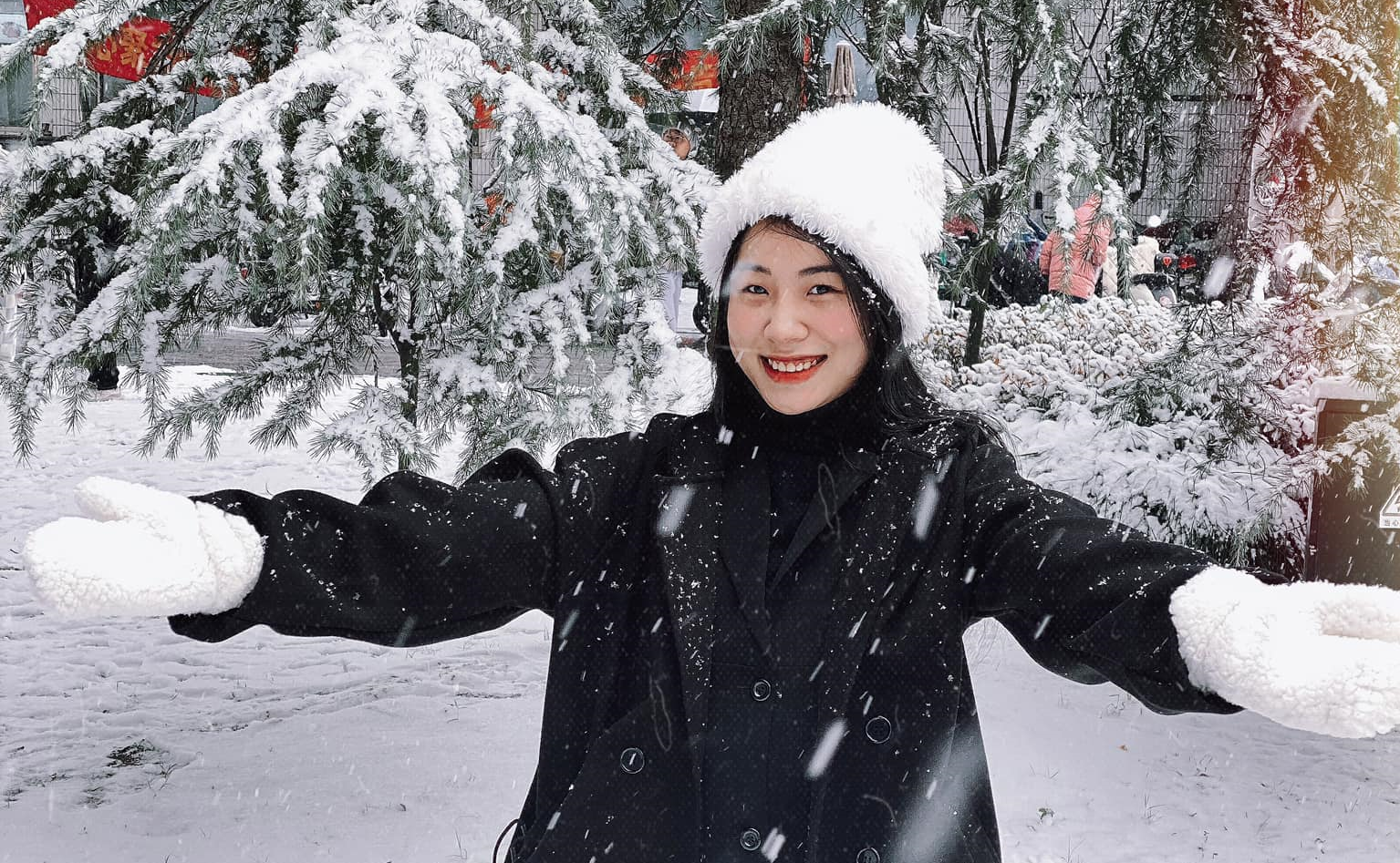 Khanh Huyen – From Duy Tan Lecture Halls to a Full Scholarship for Study in China