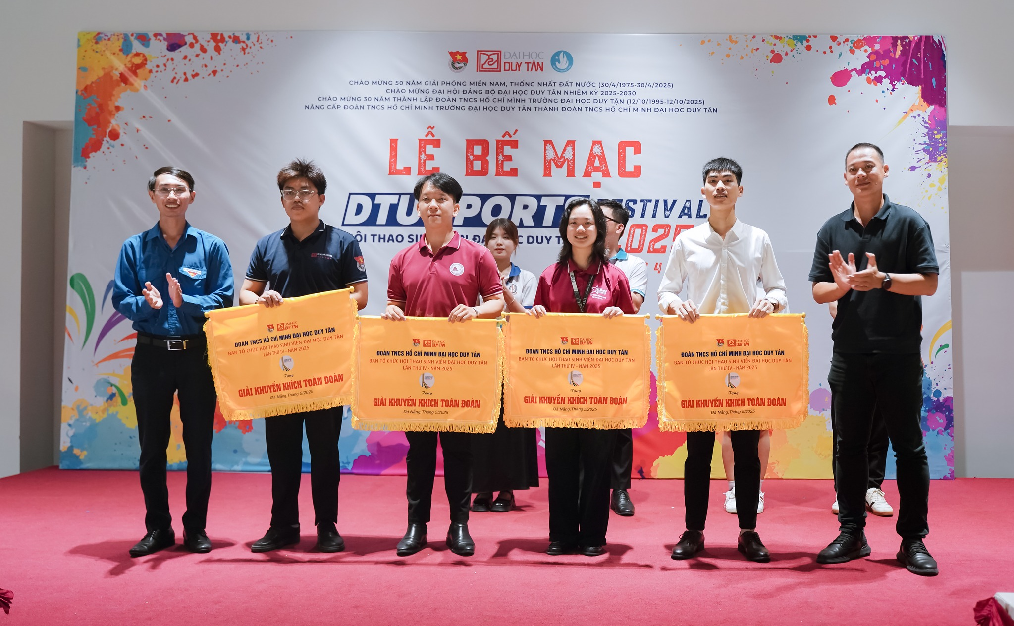 Hội thao Sinh viên Đại học Duy Tân 2025: LHSS khẳng định sức trẻ và tài năng