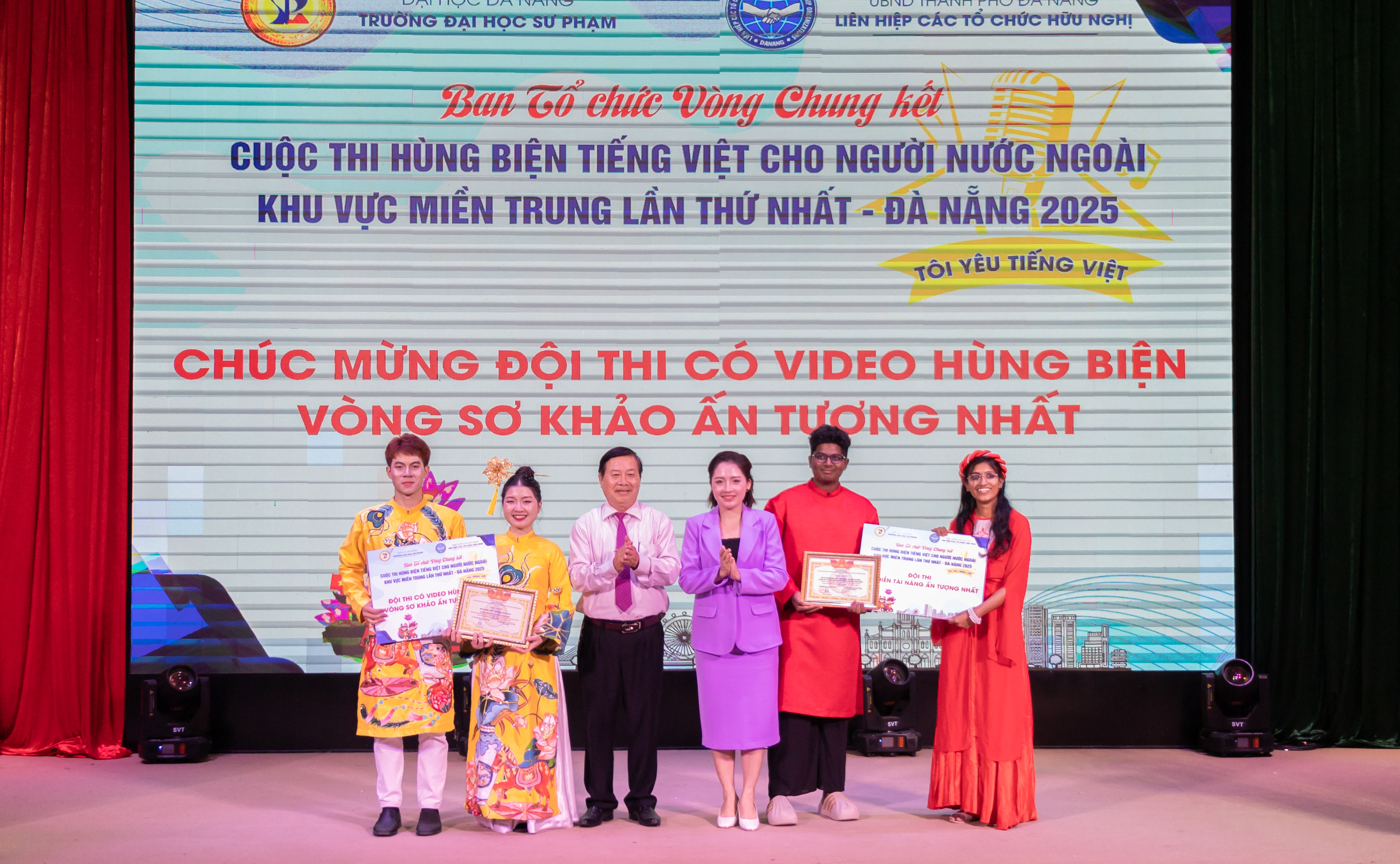 Sinh viên quốc tế tỏa sáng tại cuộc thi Hùng biện tiếng Việt
