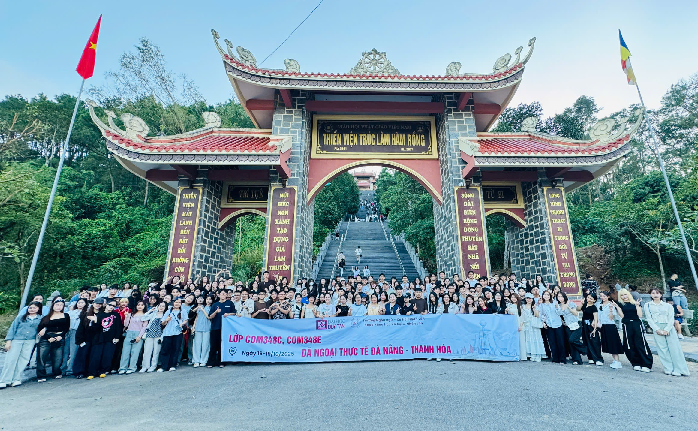 Thực tập Nhận thức: Hành trình học tập gắn với thực tiễn của sinh viên LHSS