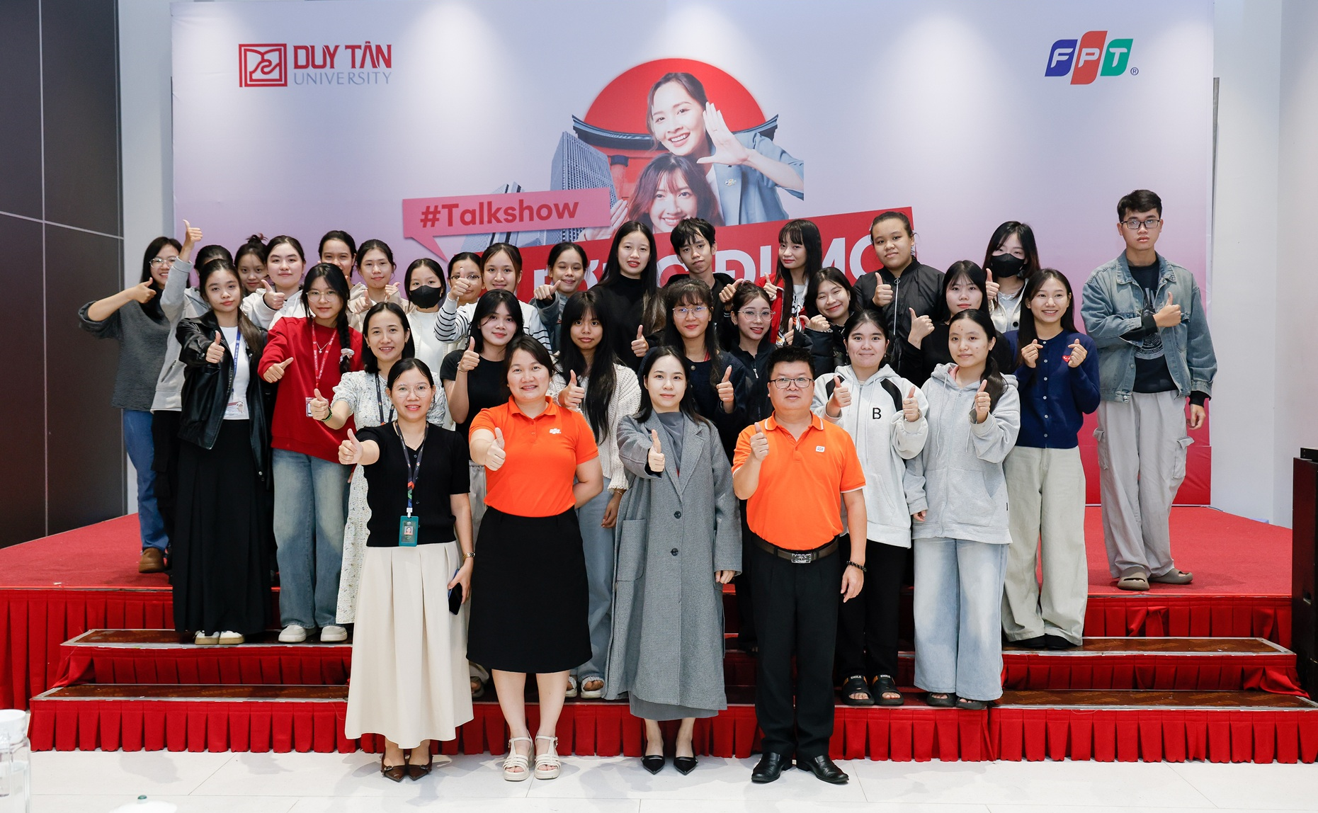 Talkshow “Hướng đi mới cho Sinh  Nhật ngữ”: Bệ phóng giúp sinh viên tự tin bước vào thị trường lao động